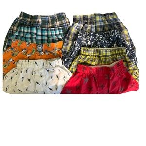 Mix of Boys size small boxers
